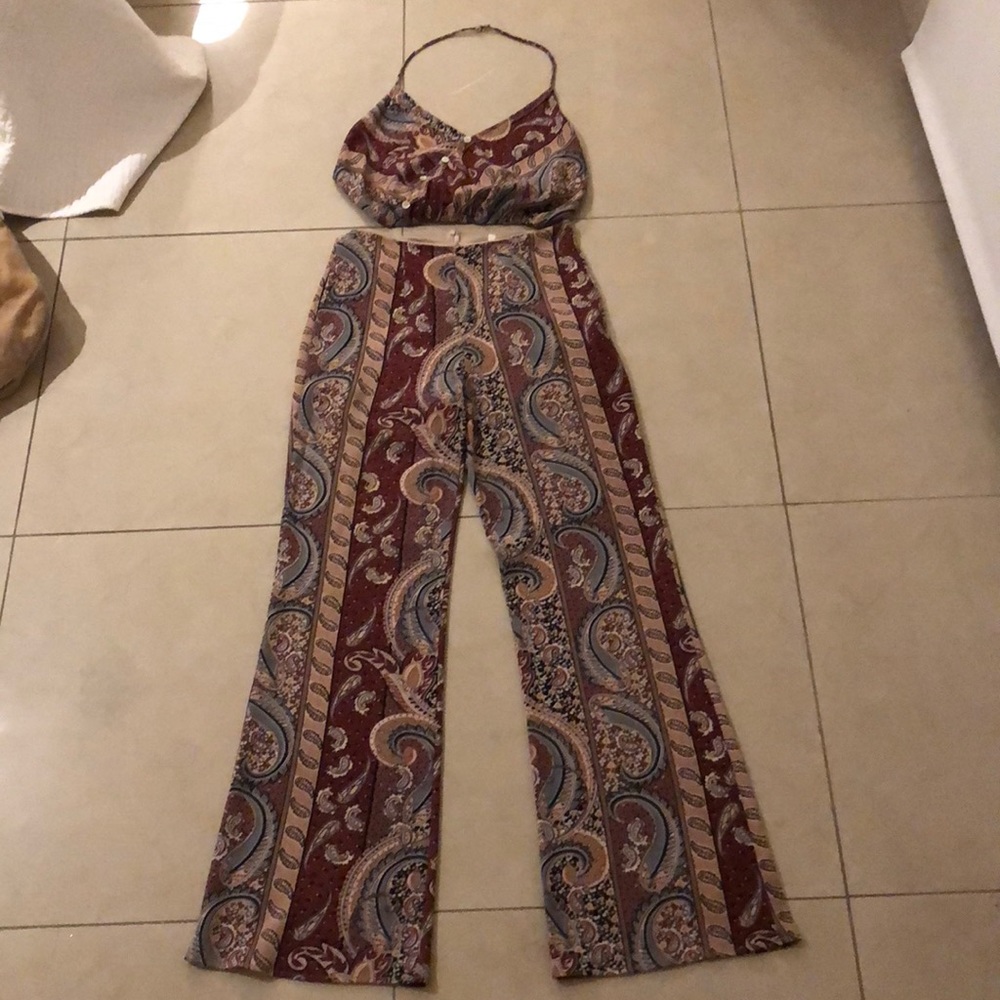 Pant suit